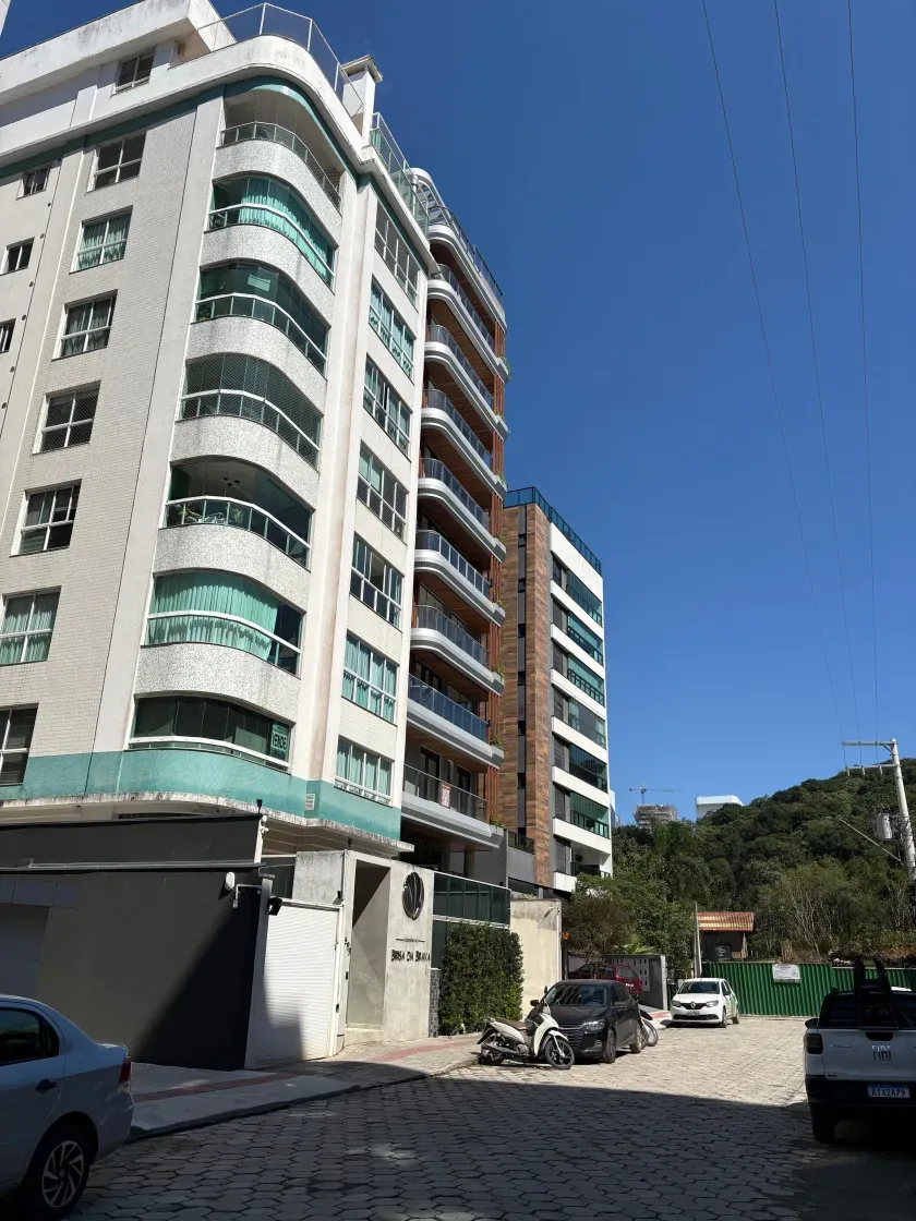 Apartamento mobiliado na Praia Brava com 1 suíte, 2 demi-suítes e 2 vagas de garagem em Itajaí/SC — foto 31