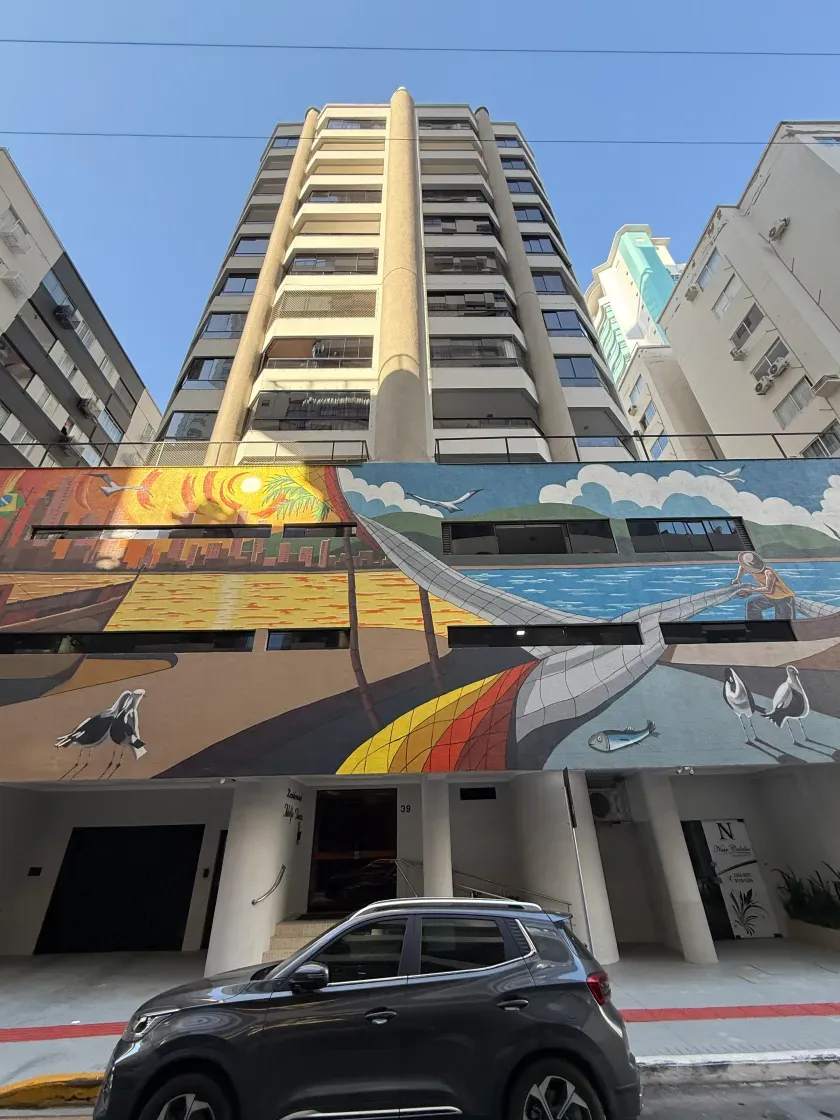 Apartamento último andar com 3 dormitórios sendo 2 suítes e 2 vagas de garagem - Balneário Camboriú/SC — foto 42