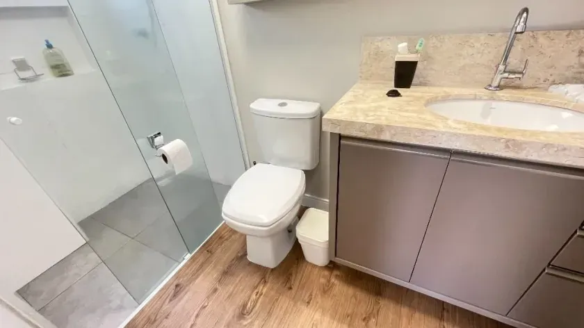 Apartamento Totalmente Reformado no Centro de Balneário Camboriú — foto 12