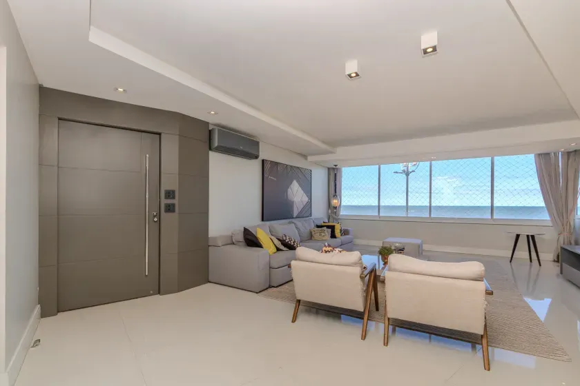 Apartamento de 3 suites e 1 vaga de garagem frente mar em Balneário Camboriú/SC — foto 9