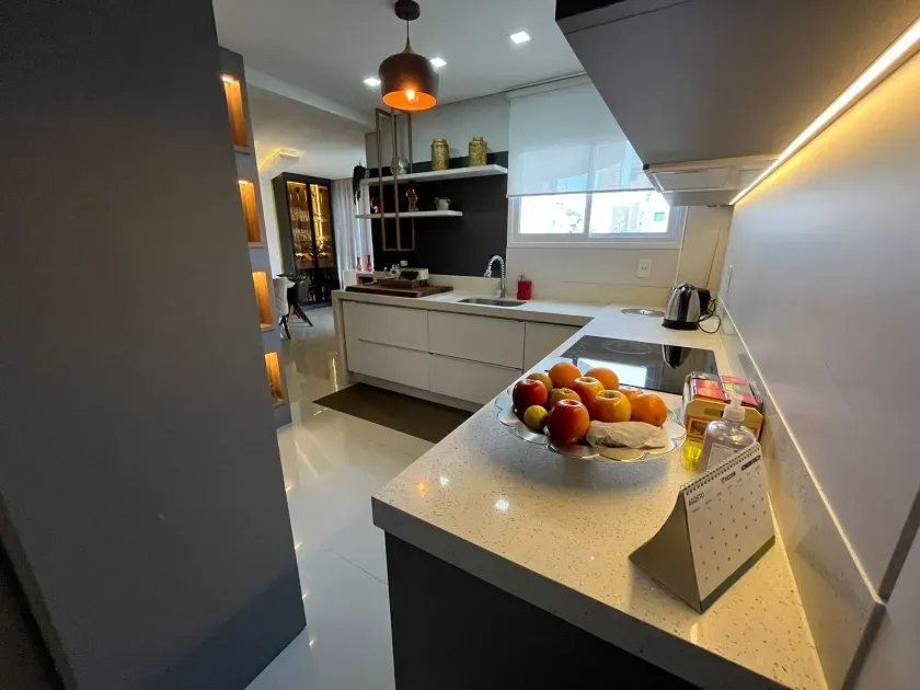 Apartamento alto padrão com 3 suítes e 3 vagas de garagem em Balneário Camboriú/SC — foto 5