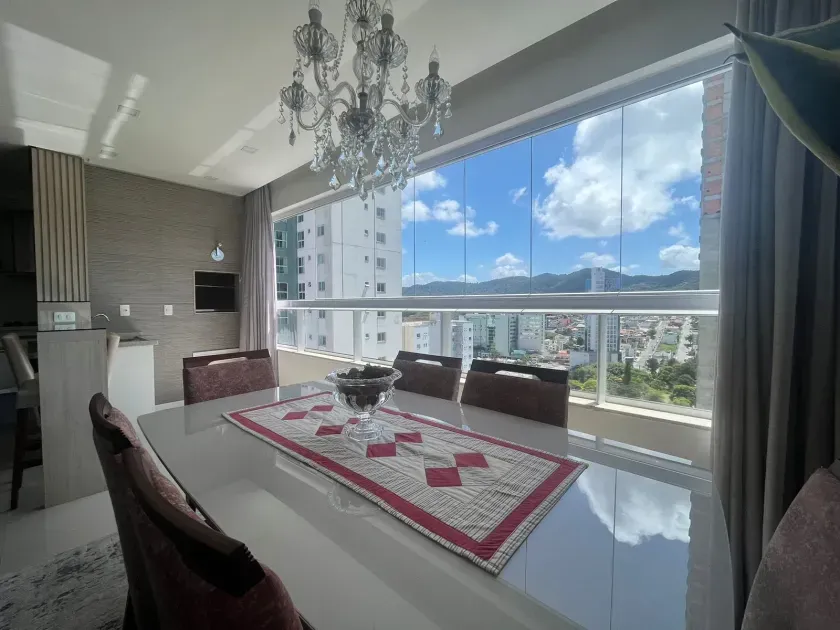 Apartamento com 2 suítes e 2 vagas de garagem no Bairro Pioneiros em Balneário Camboriú/SC — foto 7