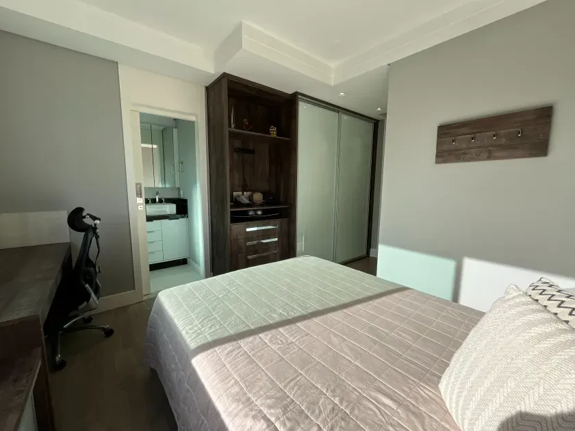Apartamento duplex finamente mobiliado 3 suítes e 2 vagas no Centro de Balneário Camboriú/SC — foto 14