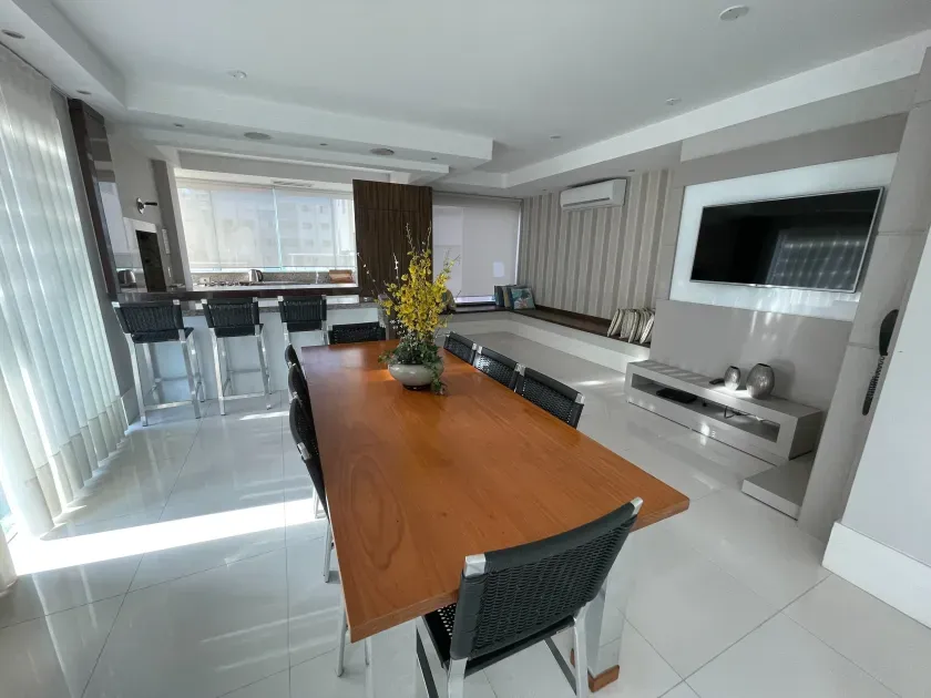 Apartamento duplex finamente mobiliado 3 suítes e 2 vagas no Centro de Balneário Camboriú/SC — foto 49