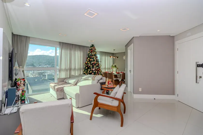 Apartamento 2 suítes e 2 dormitórios com 2 vagas de garagem em Balneário Camboriú/SC — foto 11