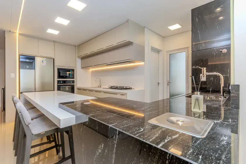 Apartamento de 3 suítes no centro de Balneário Camboriú/SC — foto 18