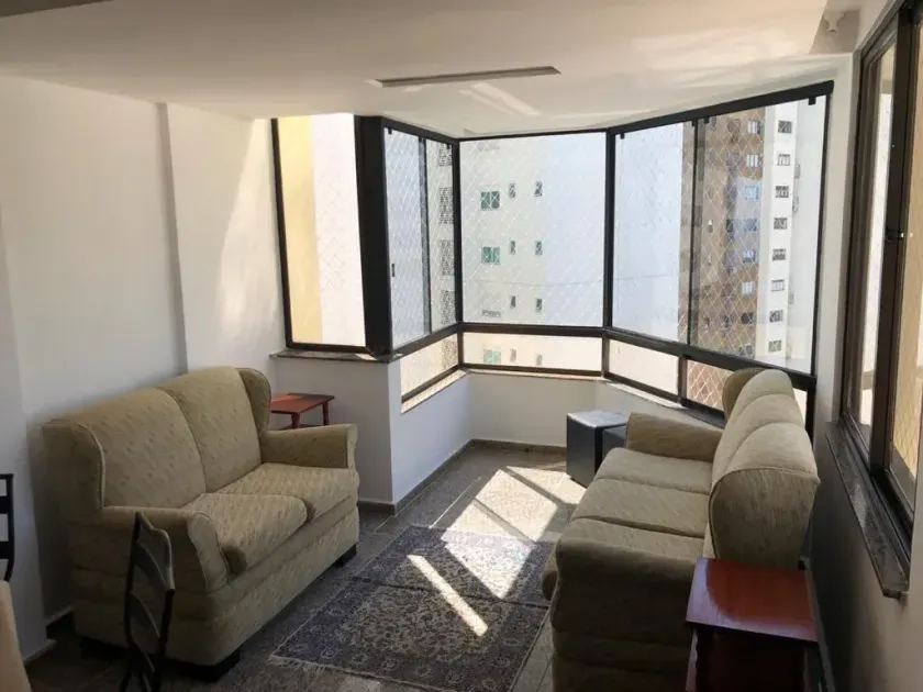 Cobertura duplex com 4 dormitórios sendo 1 suíte e 2 vagas de garagem em Balneário Camboriú/SC — foto 2