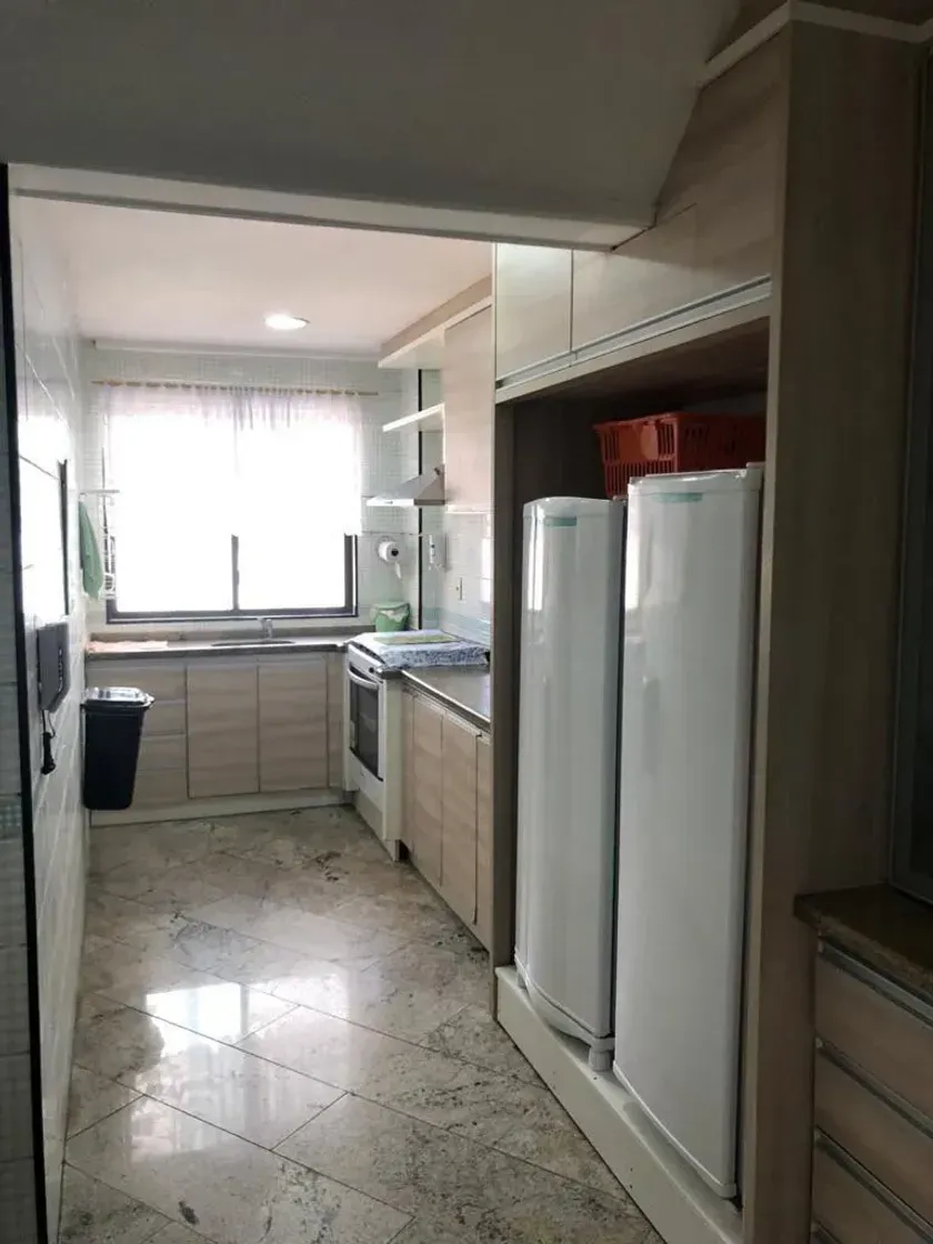 Cobertura duplex com 4 dormitórios sendo 1 suíte e 2 vagas de garagem em Balneário Camboriú/SC — foto 6