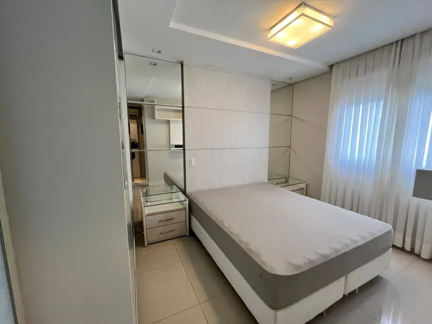 Apartamento mobiliado com 3 suítes e 2 vagas - Na Av. Central em Balneário Camboriú/SC — foto 9