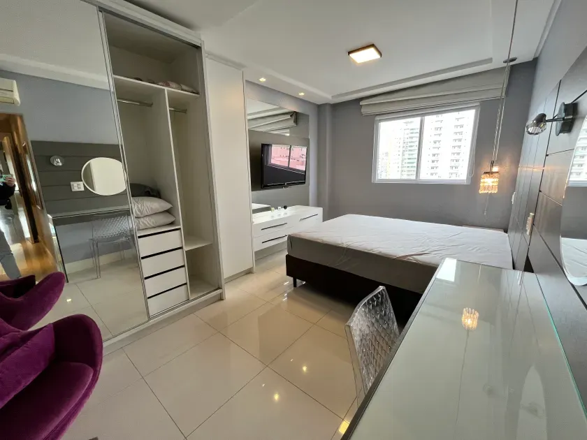 Apartamento mobiliado com 3 suítes e 2 vagas - Na Av. Central em Balneário Camboriú/SC — foto 7