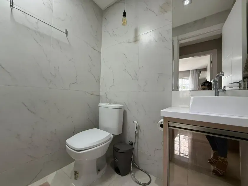 Apartamento reformado de 3 dormitórios sendo 2 suítes e 1 vaga - Balneário Camboriú/SC — foto 12