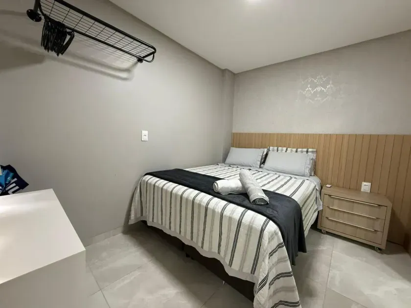 Apartamento reformado de 3 dormitórios sendo 2 suítes e 1 vaga - Balneário Camboriú/SC — foto 8