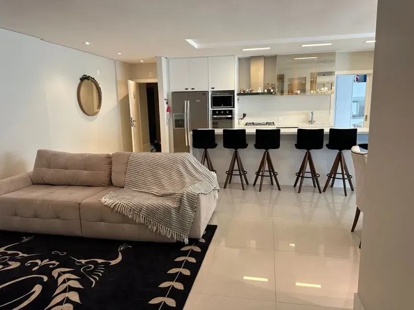 Apartamento com 4 suítes e 4 vagas de garagem em Itajaí/SC — foto 4