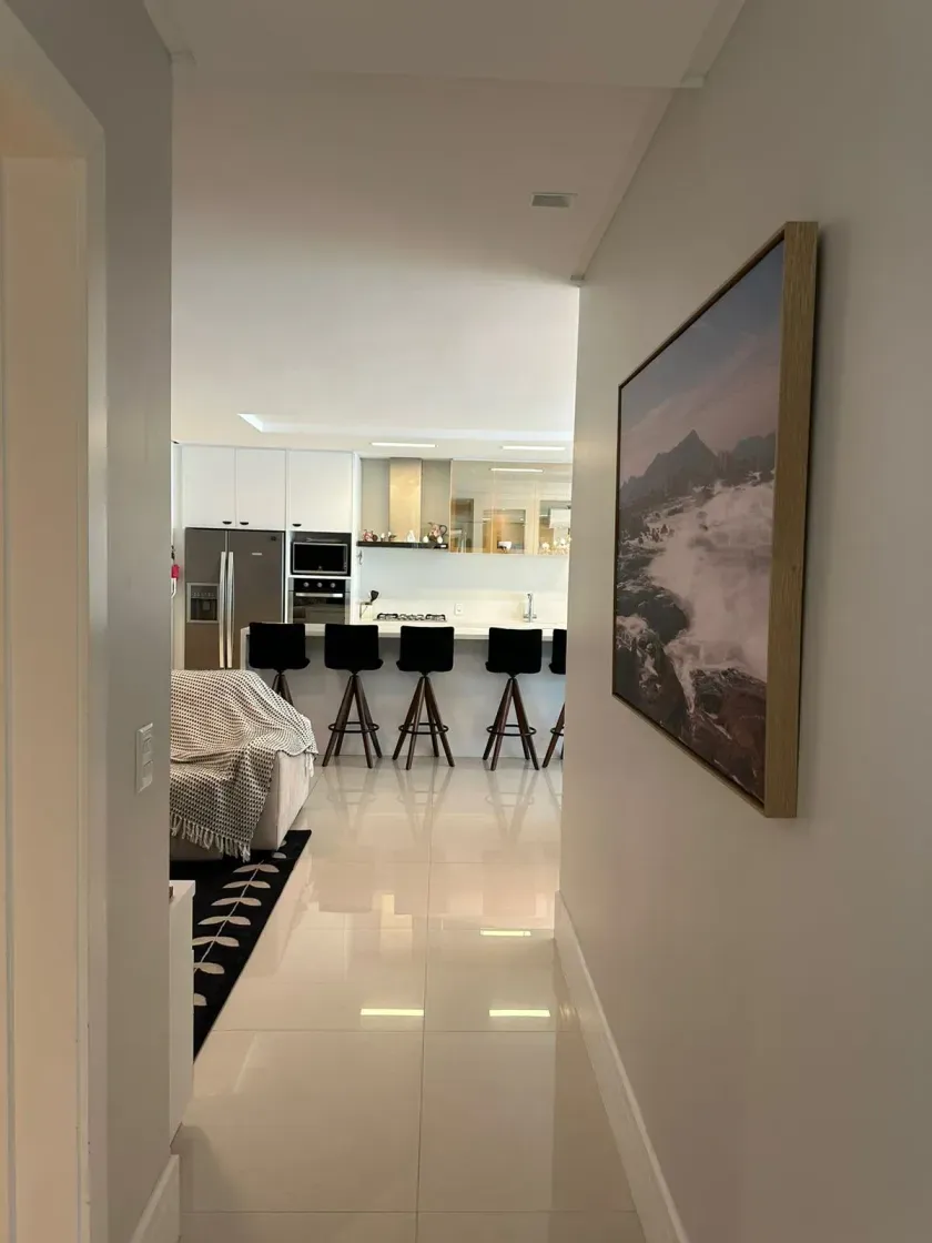 Apartamento com 4 suítes e 4 vagas de garagem em Itajaí/SC — foto 9