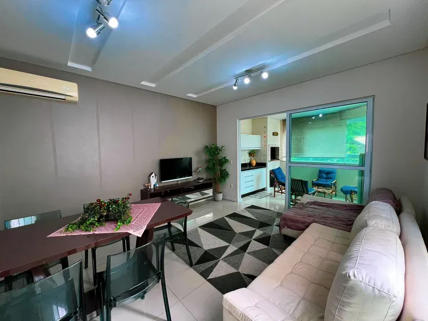 Apartamento mobiliado com 3 dormitórios sendo 1 suíte e 2 demi e 2 vagas na Praia Brava em Itajaí — foto 5