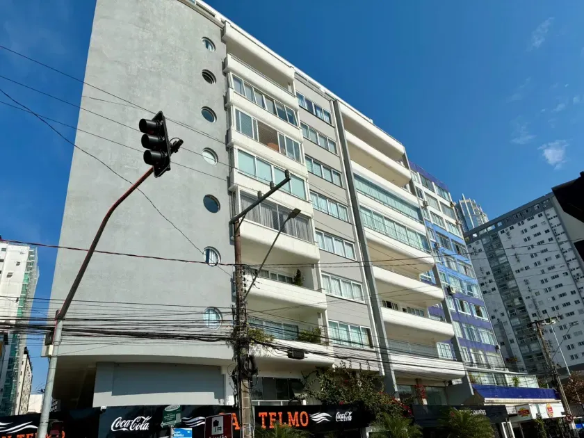 Frente mar com 3 dormitórios sendo 1 suíte e 2 vagas, Vista Panorâmica da Orla de Balneário Camboriú — foto 24