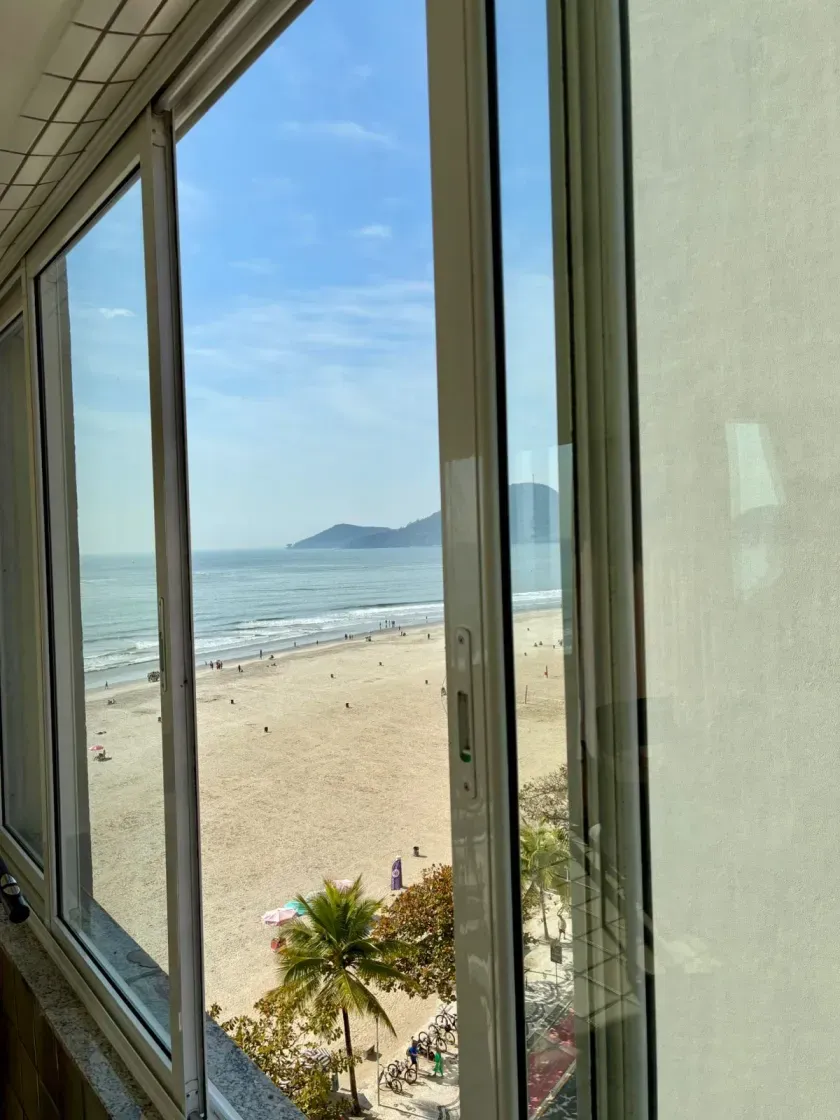 Frente mar com 3 dormitórios sendo 1 suíte e 2 vagas, Vista Panorâmica da Orla de Balneário Camboriú — foto 13
