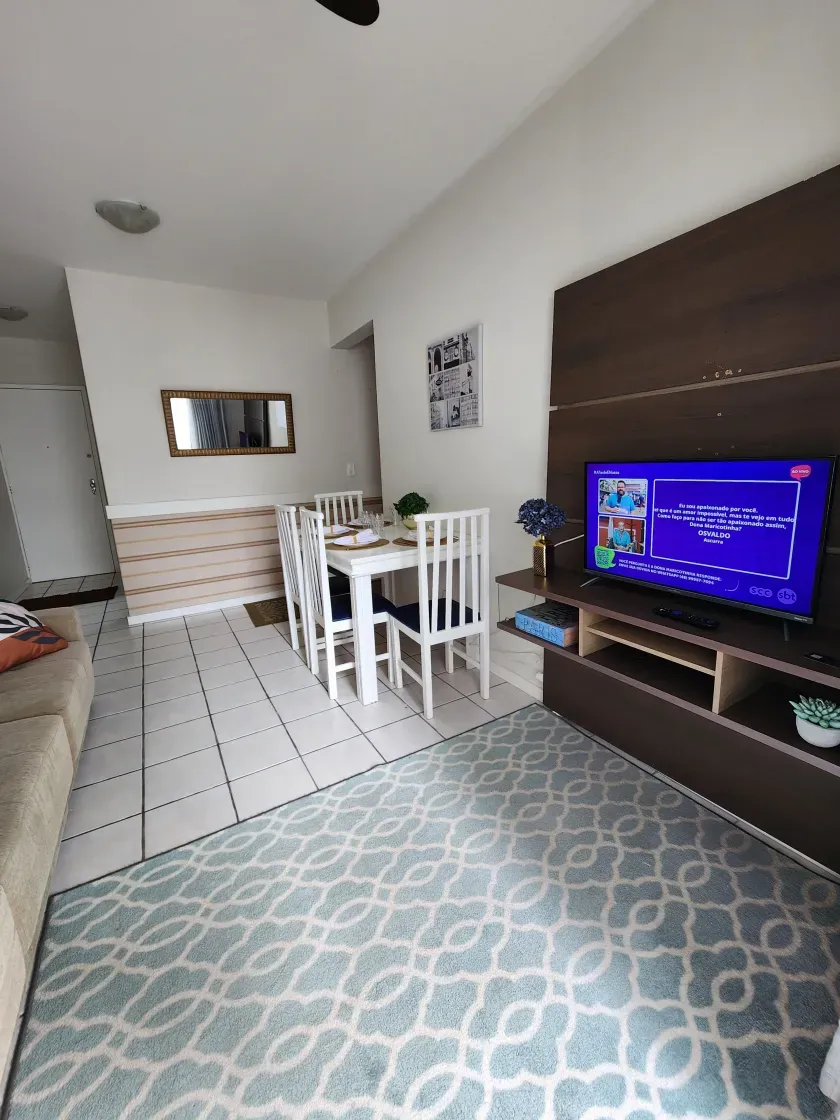 Apartamento quadra mar 2 dormitórios  e 1 vaga no Centro Balneário Camboriú — foto 3