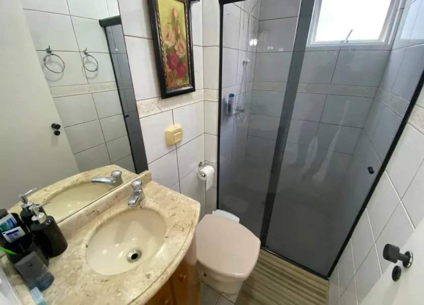 Apartamento quadra mar com 2 dormitórios e 1 vaga de garagem - Avenida Brasil Balneário Camboriú/SC — foto 11