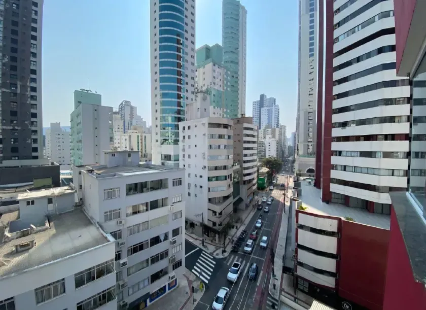 Apartamento quadra mar com 2 dormitórios e 1 vaga de garagem - Avenida Brasil Balneário Camboriú/SC — foto 14