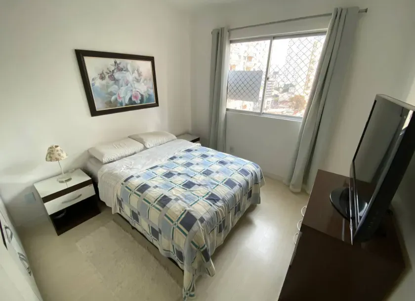 Apartamento quadra mar com 2 dormitórios e 1 vaga de garagem - Avenida Brasil Balneário Camboriú/SC — foto 8