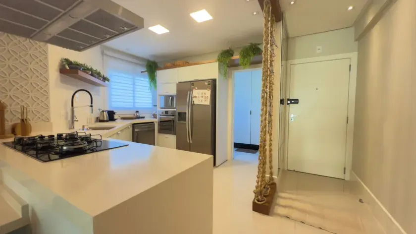 Apartamento alto padrão com 3 suítes e 3 vagas de garagem na Praia Brava Itajaí/SC — foto 8