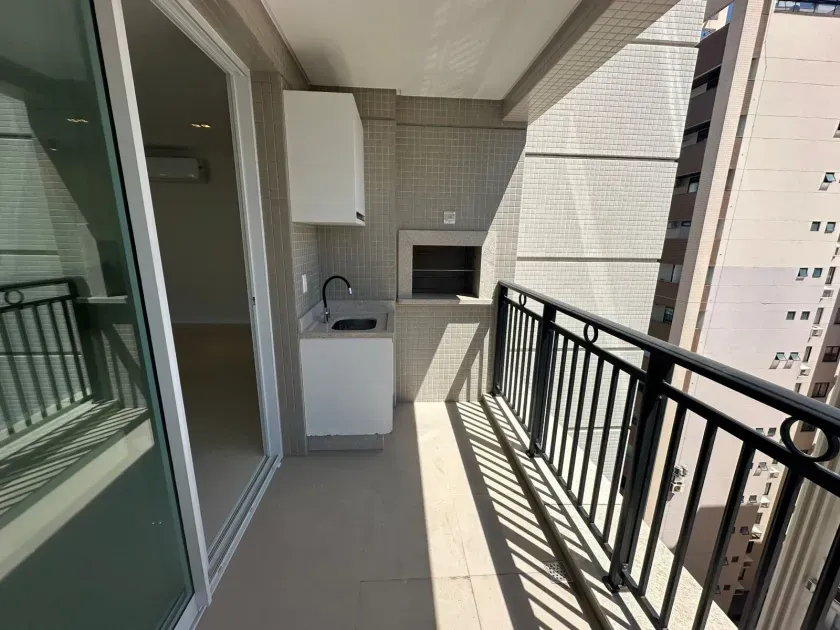 Apartamento com 4 dormitórios sendo 2 suítes e 3 vagas de garagem - Balneário Camboriú/SC — foto 12