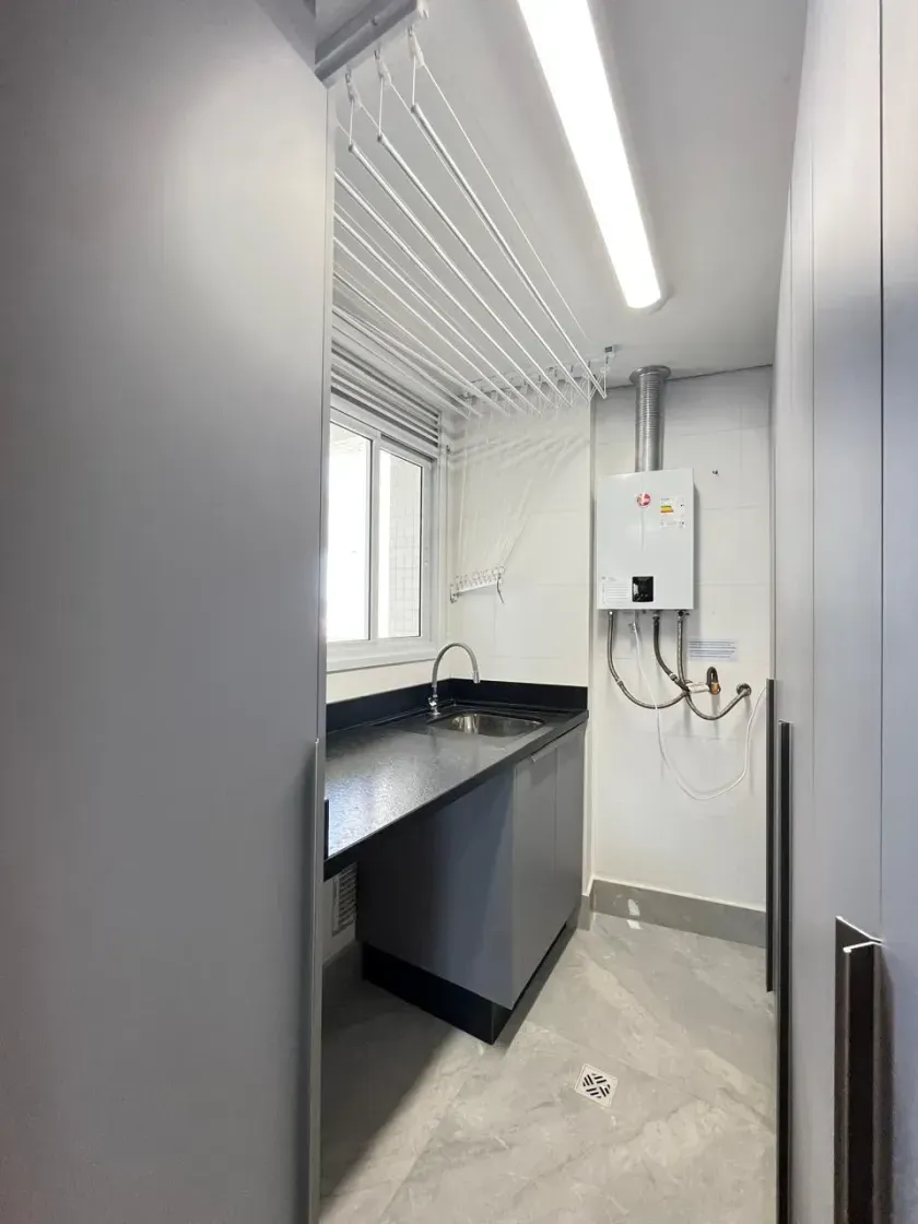 Apartamento mobiliado com 3 dormitórios sendo 2 suítes e 2 vagas de garagem em Itajaí — foto 17
