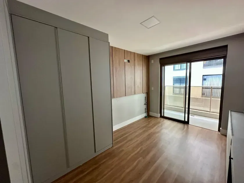 Apartamento semimobiliado com 3 dormitórios sendo 3 suítes e 2 vagas de garagem em Itajaí — foto 12