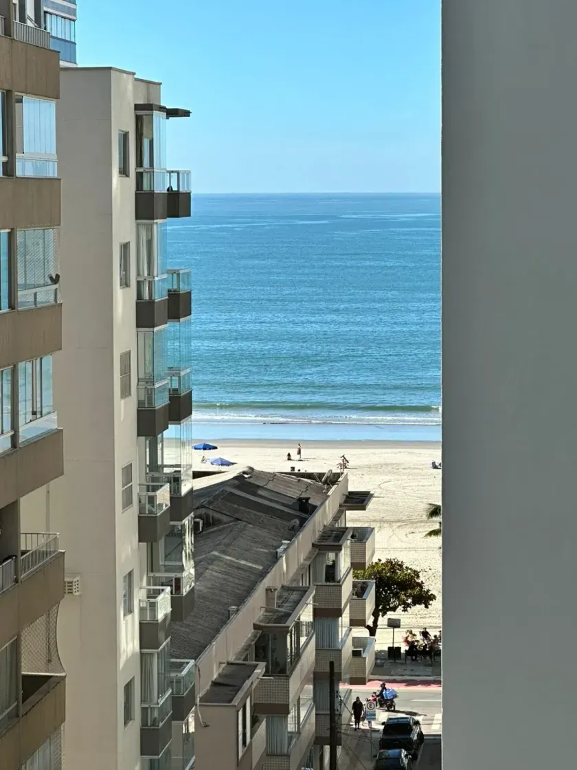 Apartamento mobiliado com 3 dormitórios sendo 3 suítes e 2 vagas de garagem em Balneário Camboriú/SC — foto 20