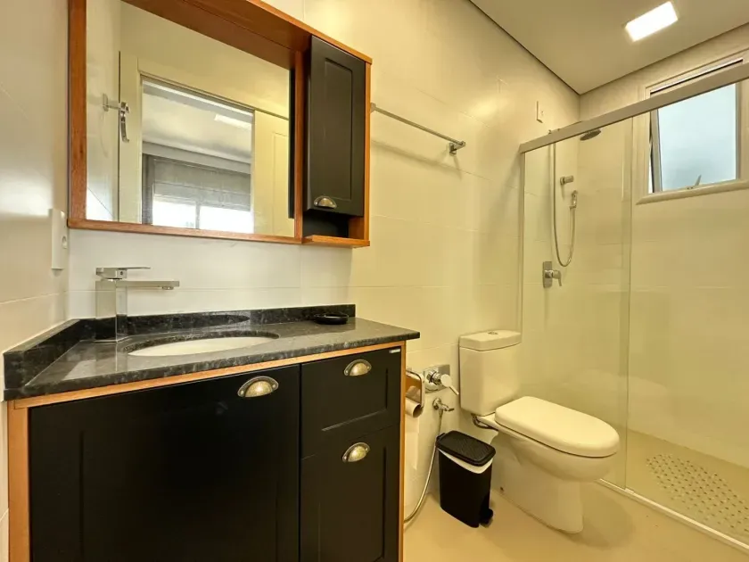 Apartamento mobiliado com 3 dormitórios sendo 3 suítes e 2 vagas de garagem em Balneário Camboriú/SC — foto 18