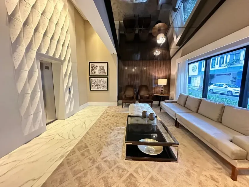 Apartamento mobiliado com 3 dormitórios sendo 3 suítes e 2 vagas de garagem em Balneário Camboriú/SC — foto 7