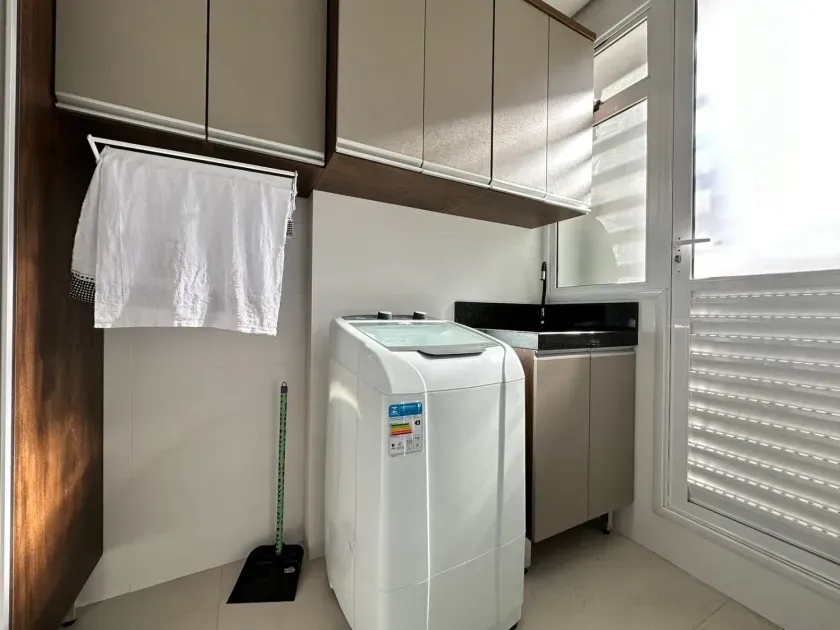 Apartamento mobiliado com 3 dormitórios sendo 3 suítes e 2 vagas de garagem em Balneário Camboriú/SC — foto 19