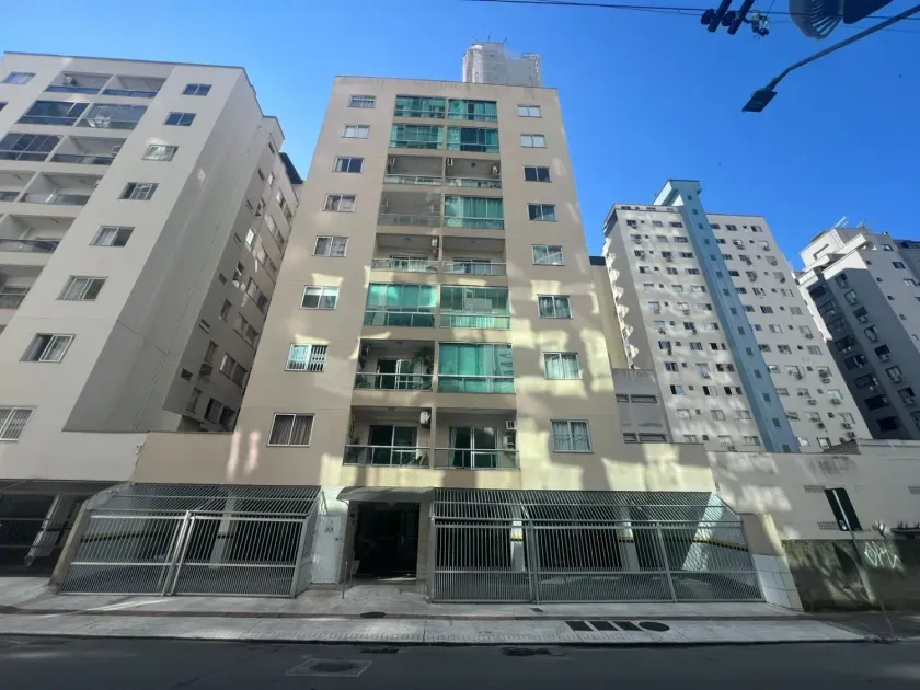 Apartamento Mobiliado com 1 dormitórios sendo 1 vagas de garagem em Balneário Camboriú — foto 13