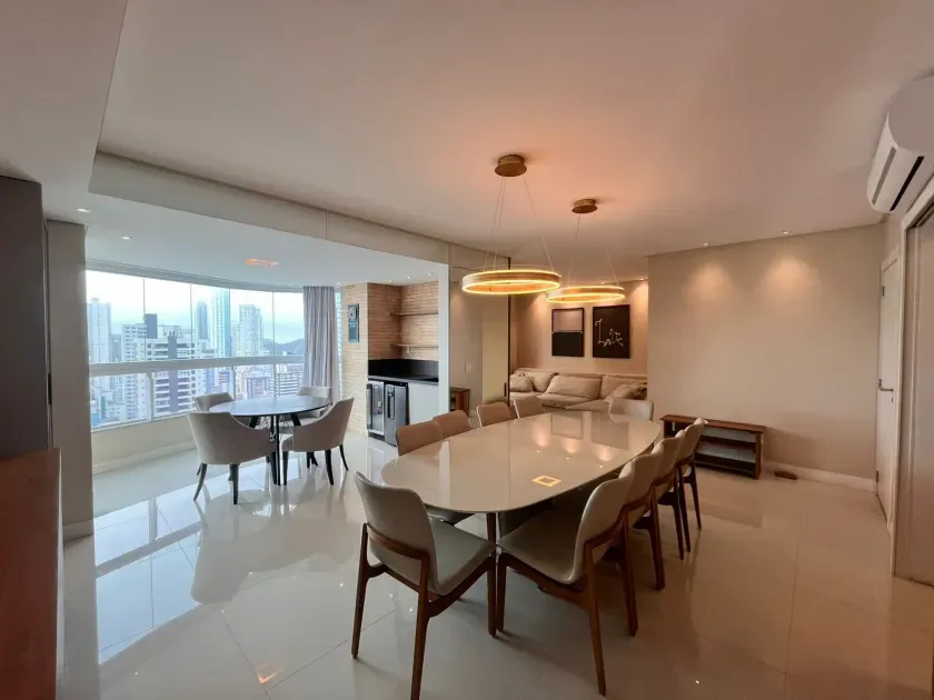 Apartamento com 3 suítes e 3 vagas de garagem no Centro de Balneário Camboriú/SC — foto 33