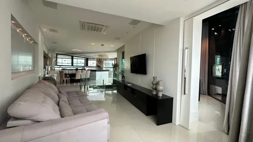 Cobertura duplex mobiliado com 4 dormitórios sendo 4 suítes e 5 vagas em Balneário Camboriú/SC — foto 13