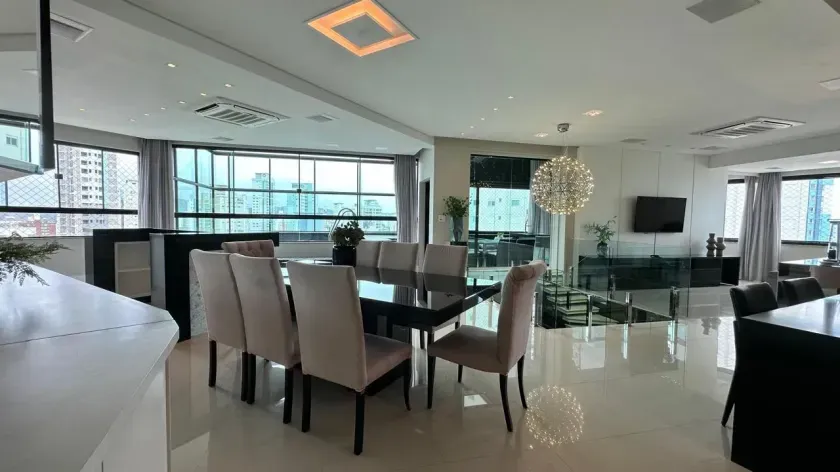 Cobertura duplex mobiliado com 4 dormitórios sendo 4 suítes e 5 vagas em Balneário Camboriú/SC — foto 7