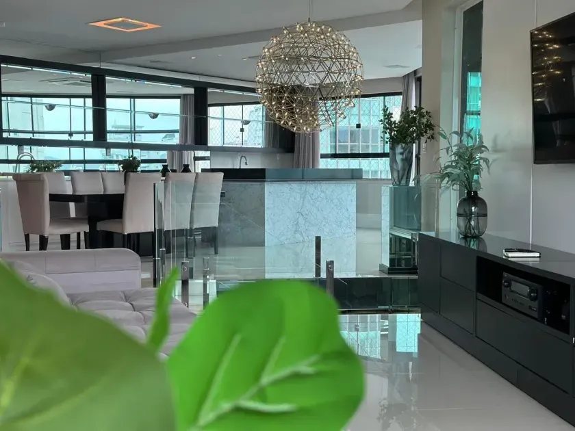 Cobertura duplex mobiliado com 4 dormitórios sendo 4 suítes e 5 vagas em Balneário Camboriú/SC — foto 14