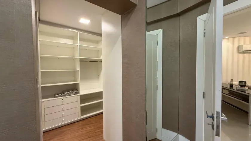 Cobertura duplex mobiliado com 4 dormitórios sendo 4 suítes e 5 vagas em Balneário Camboriú/SC — foto 41