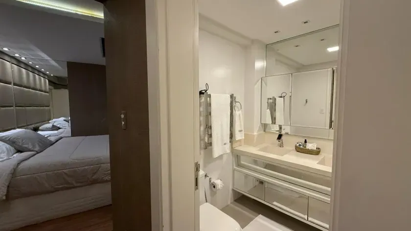 Cobertura duplex mobiliado com 4 dormitórios sendo 4 suítes e 5 vagas em Balneário Camboriú/SC — foto 45