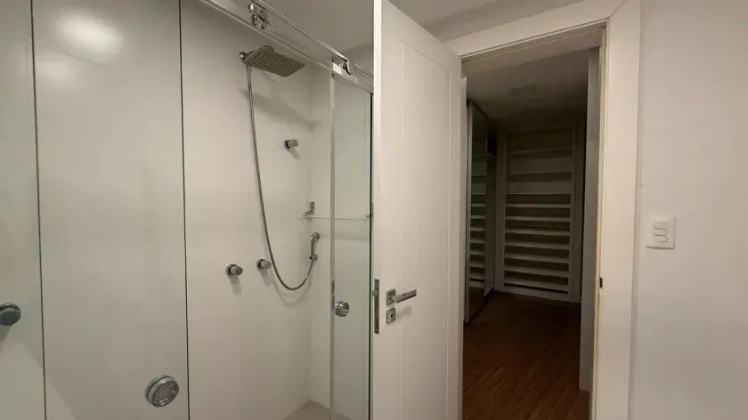 Cobertura duplex mobiliado com 4 dormitórios sendo 4 suítes e 5 vagas em Balneário Camboriú/SC — foto 47