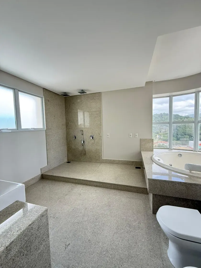 Apartamento vista mar com 4 suítes e 4 vagas de garagem em Balneário Camboriú — foto 17