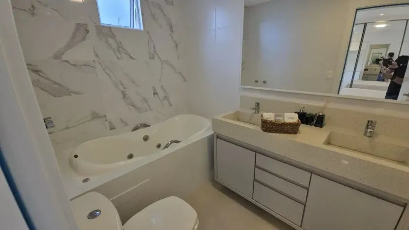 Apartamento 3 suítes e 3 vagas de garagem em Balneário Camboriú — foto 16