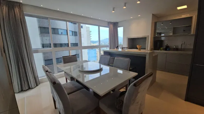 Apartamento 3 suítes e 3 vagas de garagem em Balneário Camboriú — foto 3