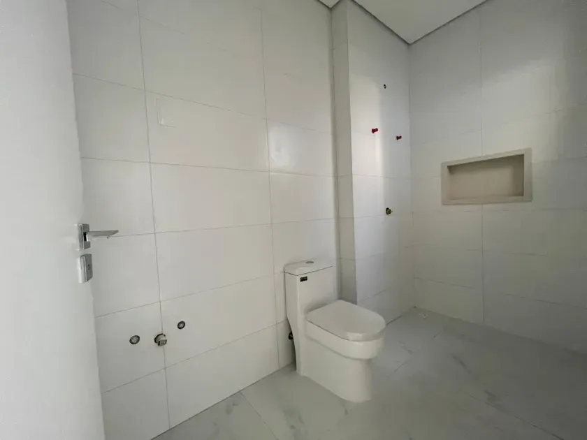 Apartamento com 2 suítes e 1 vaga de garagem em Camboriú/SC — foto 5