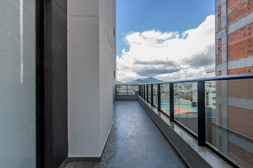 Apartamento com 3 suítes e 3 vagas de garagem no centro de Balneário Camboriú/SC — foto 5