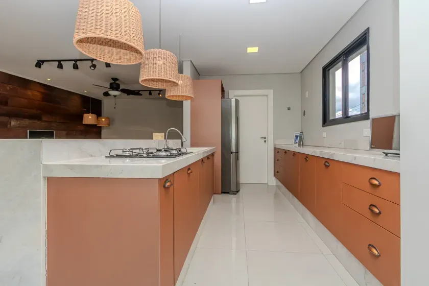 Apartamento com 3 suítes e 3 vagas de garagem no centro de Balneário Camboriú/SC — foto 8
