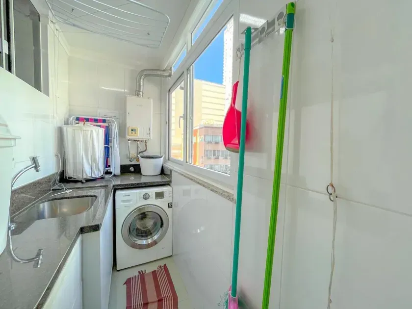 Apartamento mobiliado frente mar com 3 dormitórios sendo 3 suítes em Balneário Camboriú/SC — foto 13