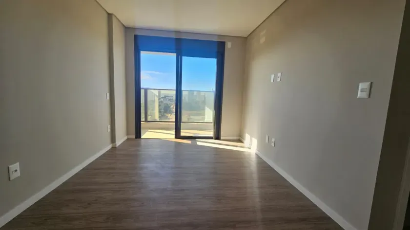 Apartamento sem mobilia com 3 dormitórios sendo 2 suítes e 3 vagas de garagem em Itajaí — foto 3