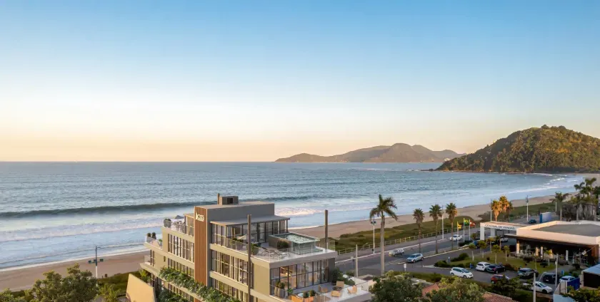 Cobertura com 4 suítes e 4 vagas de garagem na Praia Brava em Itajaí — foto 3